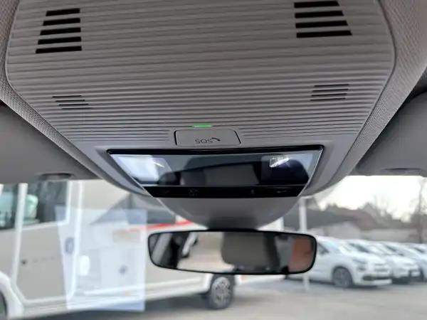 VW GOLF VARIANT (27/27)