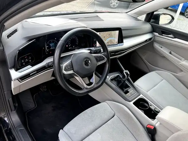 VW GOLF VARIANT (9/27)