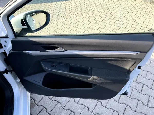 VW GOLF VARIANT (20/26)