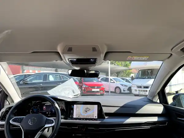 VW GOLF VARIANT (19/27)