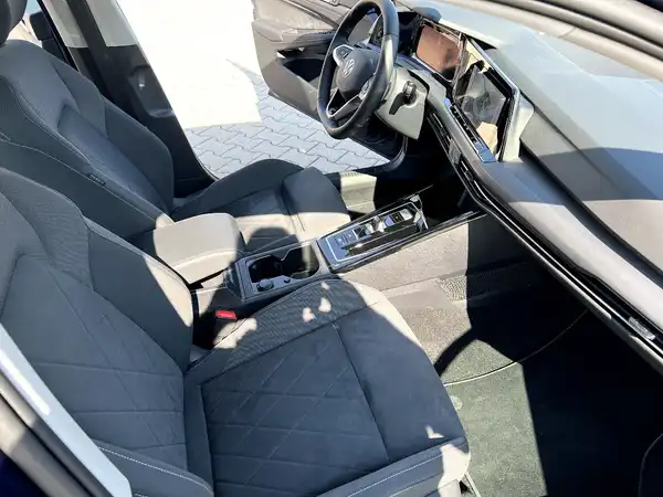 VW GOLF VARIANT (21/27)