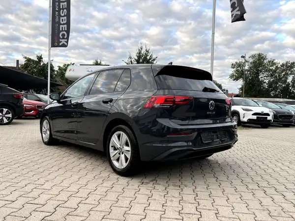 VW GOLF (2/27)