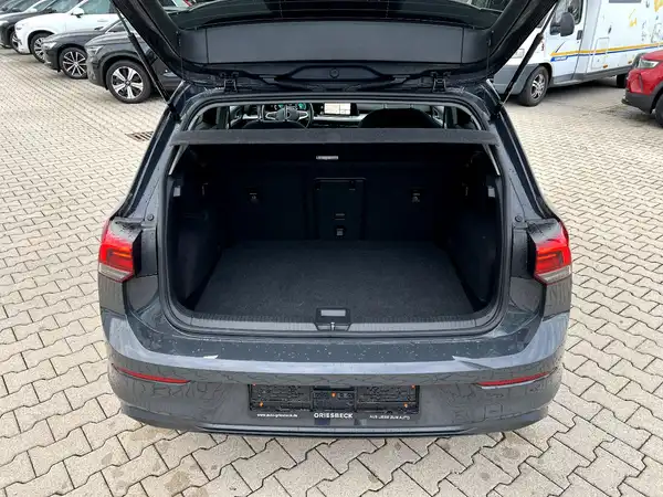VW GOLF (7/27)