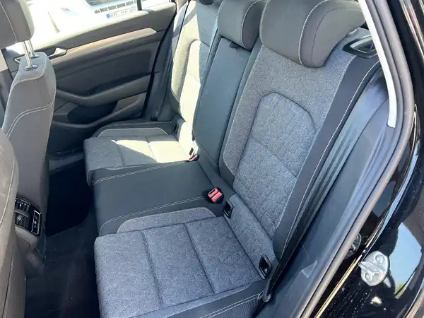 VW PASSAT VARIANT (13/28)