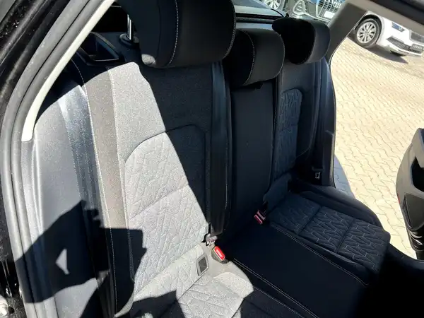 VW PASSAT VARIANT (16/28)