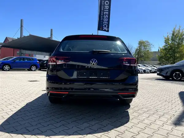 VW PASSAT VARIANT (3/28)