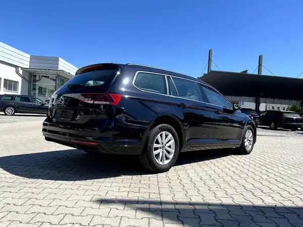 VW PASSAT VARIANT (4/28)