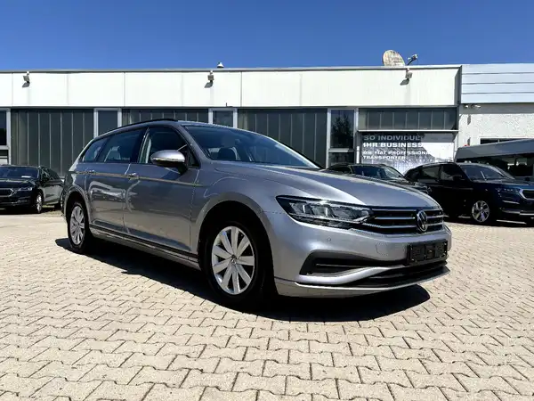 VW PASSAT VARIANT (6/26)