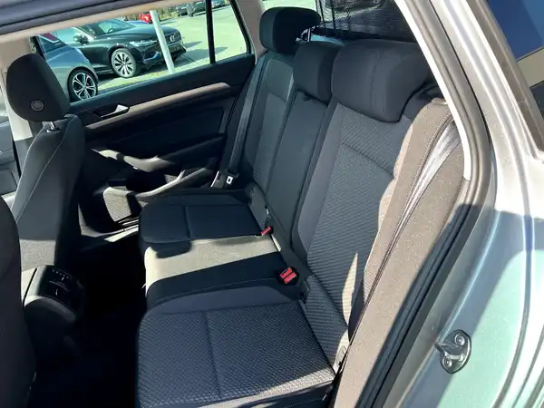 VW PASSAT VARIANT (13/26)