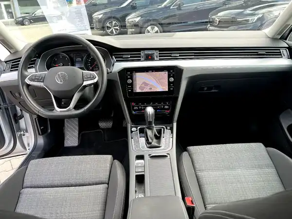 VW PASSAT VARIANT (18/28)