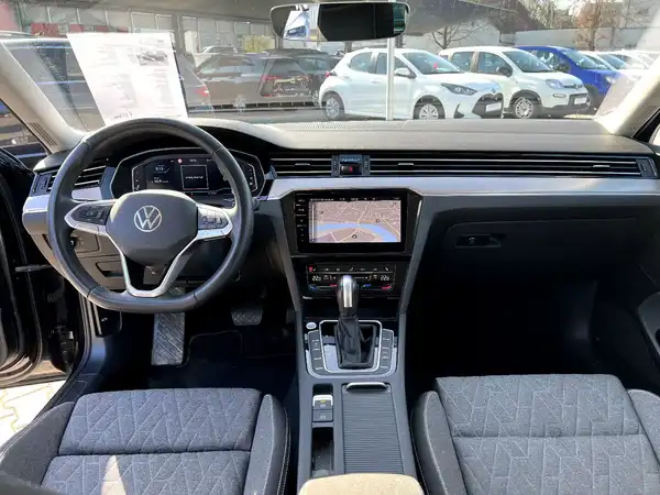 VW PASSAT VARIANT (18/27)