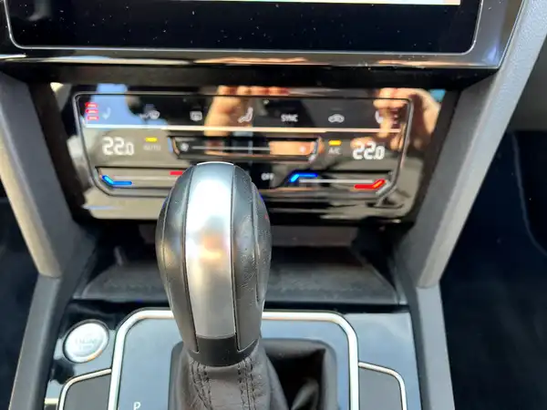 VW PASSAT VARIANT (24/27)