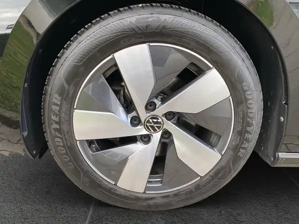 VW PASSAT VARIANT (15/21)