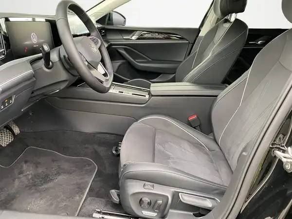 VW PASSAT VARIANT (7/21)