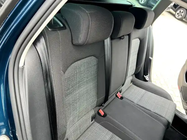 VW PASSAT VARIANT (17/29)