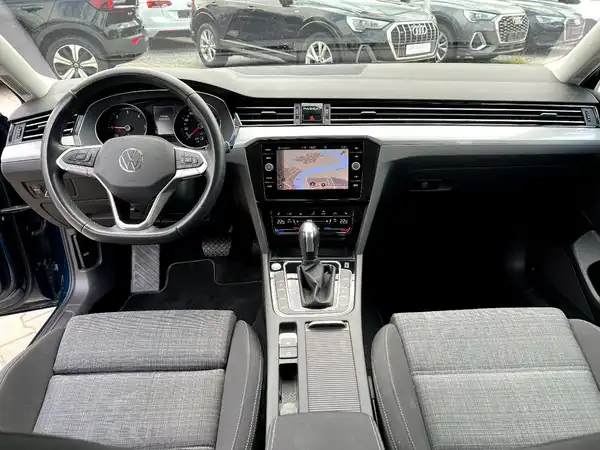 VW PASSAT VARIANT (19/29)