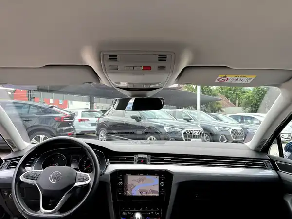 VW PASSAT VARIANT (20/29)