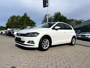 VW POLO (1/26)