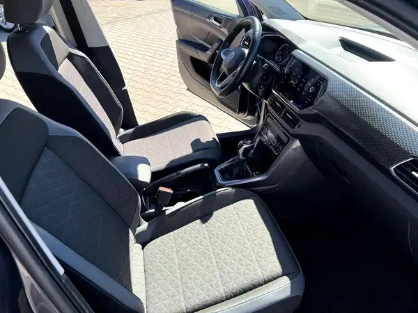 VW T-CROSS (20/26)