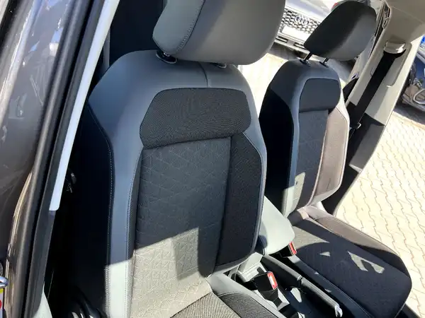 VW T-CROSS (22/27)