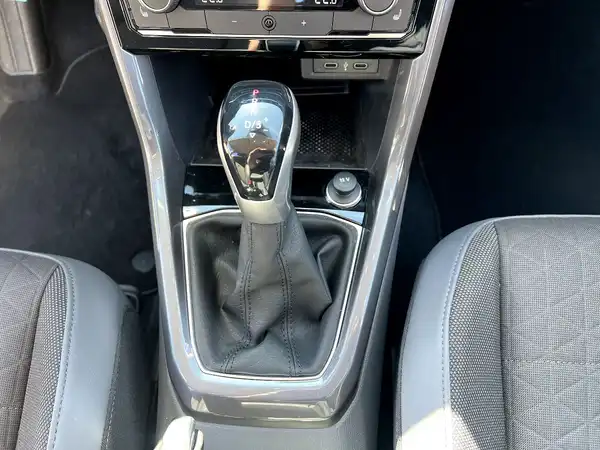 VW T-CROSS (23/27)