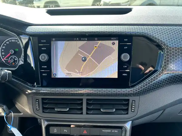 VW T-CROSS (25/27)