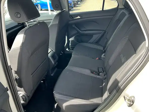 VW T-CROSS (12/27)