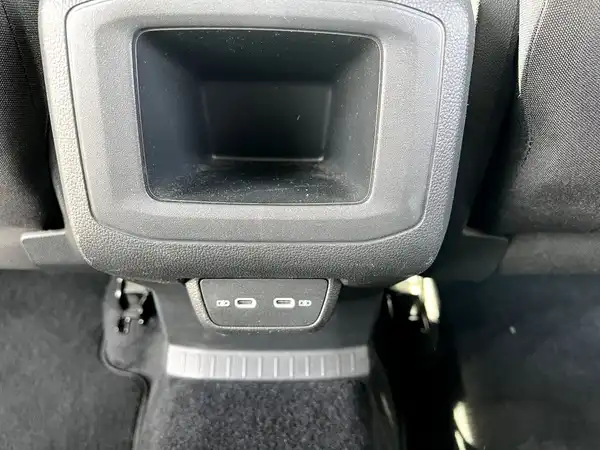VW T-CROSS (17/27)