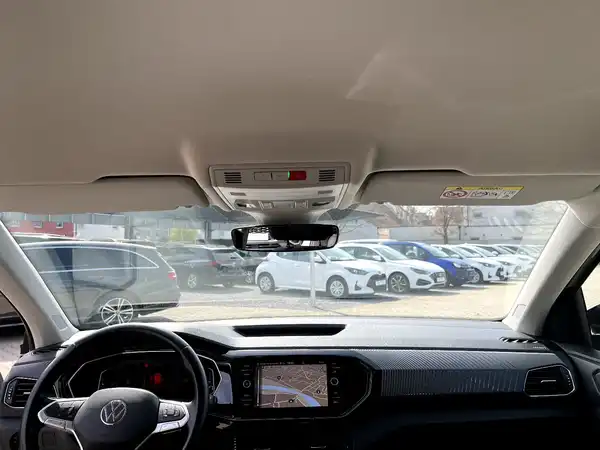 VW T-CROSS (19/27)