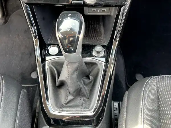 VW T-CROSS (23/27)