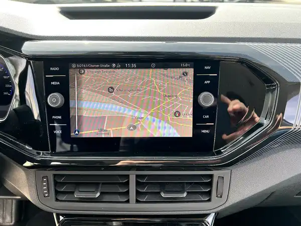 VW T-CROSS (25/27)