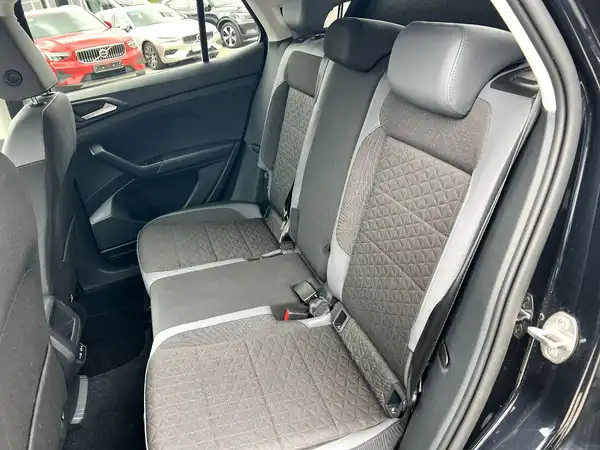 VW T-CROSS (13/27)