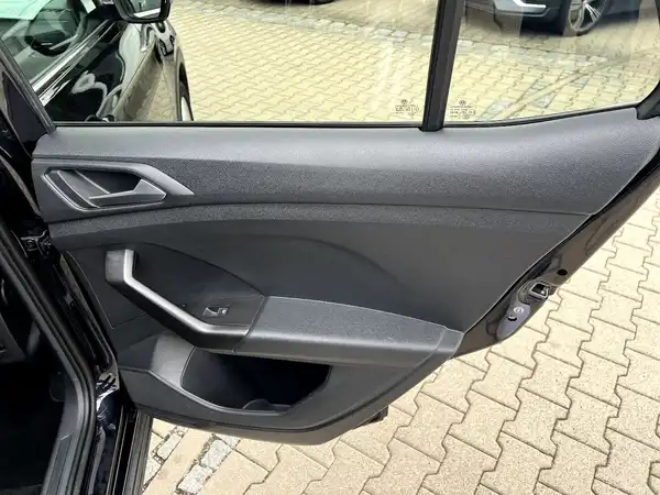 VW T-CROSS (14/27)