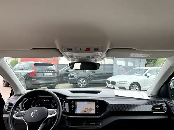 VW T-CROSS (19/27)