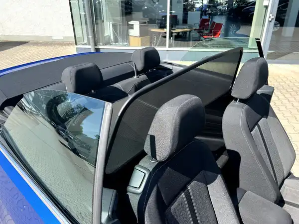 VW T-ROC CABRIOLET (13/22)