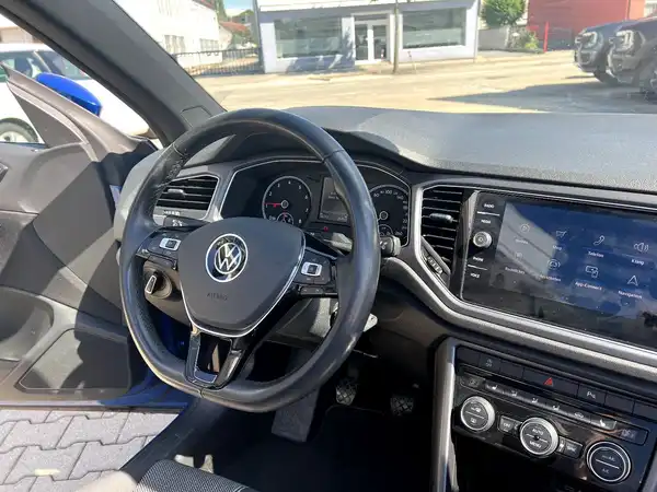 VW T-ROC CABRIOLET (21/22)