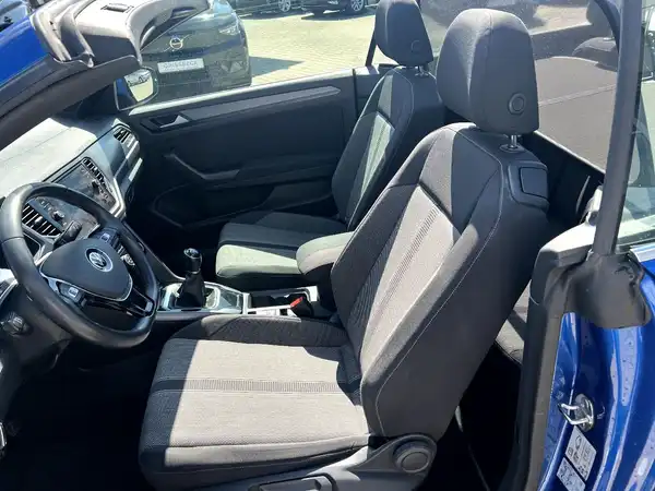 VW T-ROC CABRIOLET (9/22)