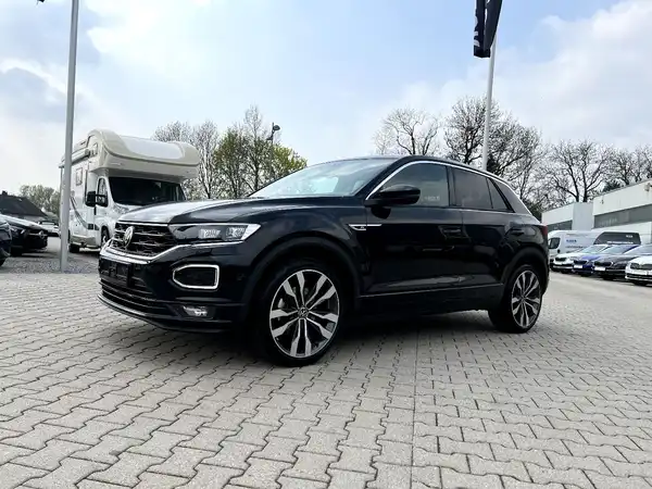 VW T-ROC (1/28)