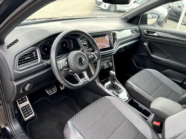 VW T-ROC (9/28)