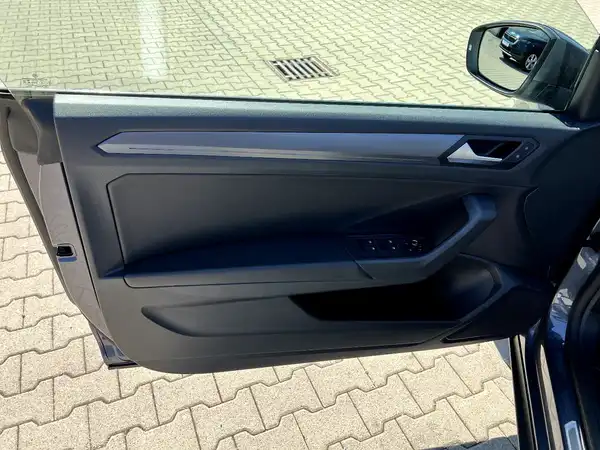 VW T-ROC CABRIOLET (12/22)