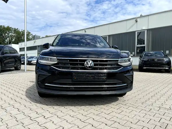 VW TIGUAN (6/28)