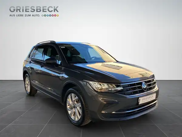 VW TIGUAN (6/20)