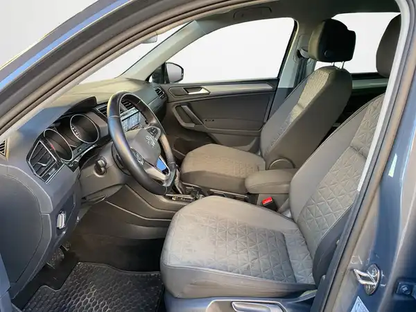 VW TIGUAN (7/20)