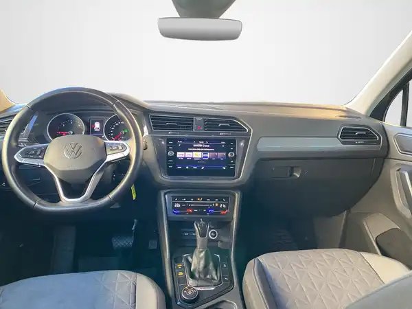 VW TIGUAN (8/20)