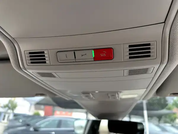 VW TIGUAN (28/28)