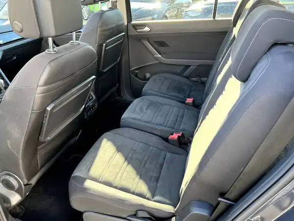 VW TOURAN (13/29)