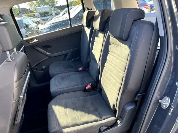 VW TOURAN (14/29)