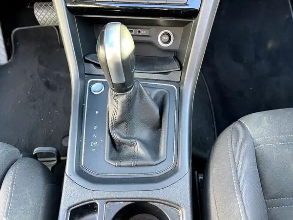 VW TOURAN (25/29)