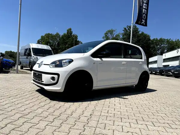 VW UP! (1/27)